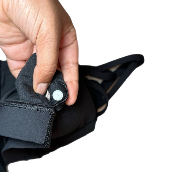 PELOTON x LULULEMON Energy Bra - Picture 7 of 7